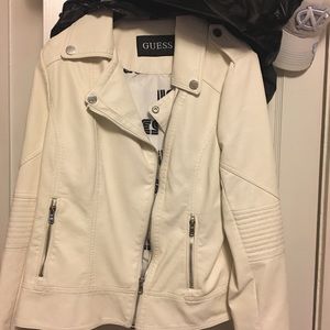 Guess 💯 White Leather Women’s Jacket